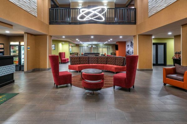 La Quinta Inns and Suites Clarksville
